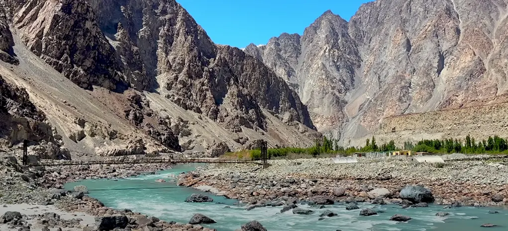 8 Scenic Mountain Towns in India That Feel Like Switzerland 2 image 2025 09 24T191156.577